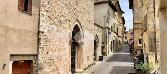 3 rooms Apartment in Montefalco, Italy No. 128819 32