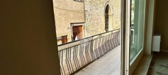 3 rooms Apartment in Montefalco, Italy No. 128819 45
