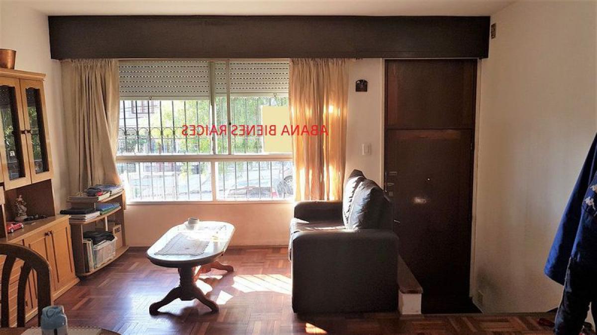 Дом с 3 спальнями в Монтевидео, Уругвай № 9167