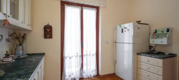 8 bedrooms Villa in Terracina, Italy No. 328273 8