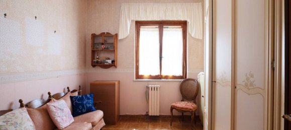 8 bedrooms Villa in Terracina, Italy No. 328273 9