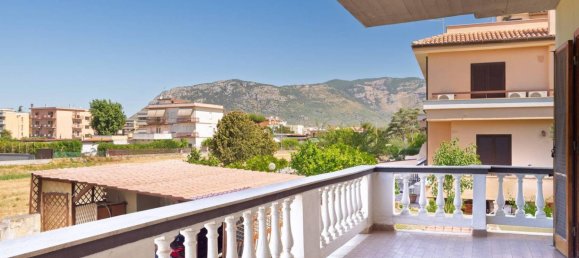 8 bedrooms Villa in Terracina, Italy No. 328273 25