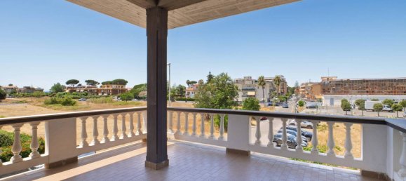 8 bedrooms Villa in Terracina, Italy No. 328273 24