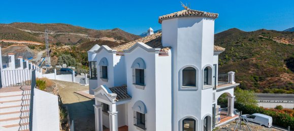 3 Schlafzimmer Villa in Marbella, Spain, Nr. 29633 10