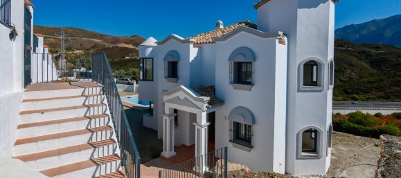 3 Schlafzimmer Villa in Marbella, Spain, Nr. 29633 11