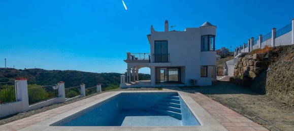 3 Schlafzimmer Villa in Marbella, Spain, Nr. 29633 18