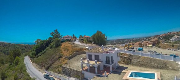 3 Schlafzimmer Villa in Marbella, Spain, Nr. 29633 7