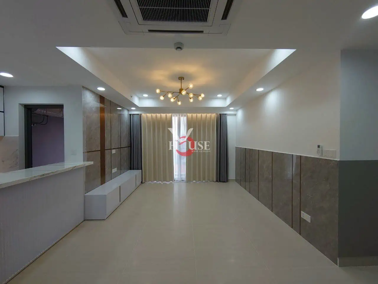 3 bedrooms Apartment in District 7, Vietnam No. 9875