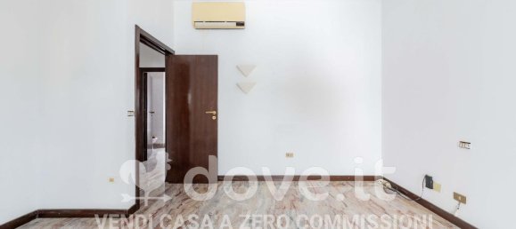 4 bedrooms House in San Marzano di San Giuseppe, Italy No. 65280 16