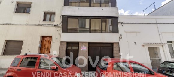 4 bedrooms House in San Marzano di San Giuseppe, Italy No. 65280 29