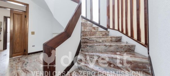 4 bedrooms House in San Marzano di San Giuseppe, Italy No. 65280 17