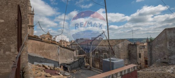 Casa de 2 dormitorios en Ragusa, Italy No. 236319 30