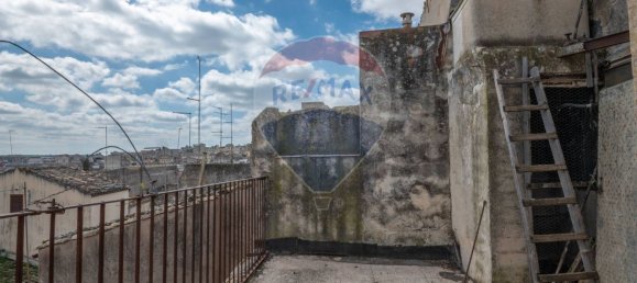 Casa de 2 dormitorios en Ragusa, Italy No. 236319 25