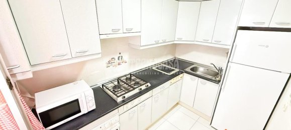 2 rooms Apartment in Madrid, Spain No. 138046 5