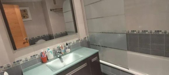 Apartamento de 3 dormitorios en Marbella, Spain No. 136519 10