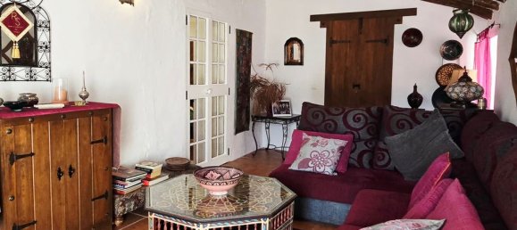 3 bedrooms Townhouse in Periana, Spain No. 179033 6