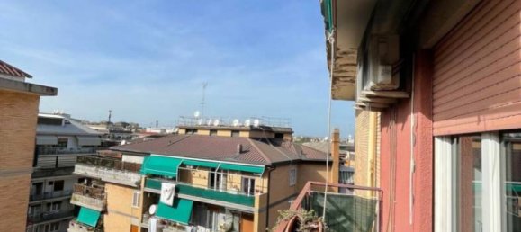 3 Schlafzimmer Penthouse in Rome, Italy, Nr. 334408 10