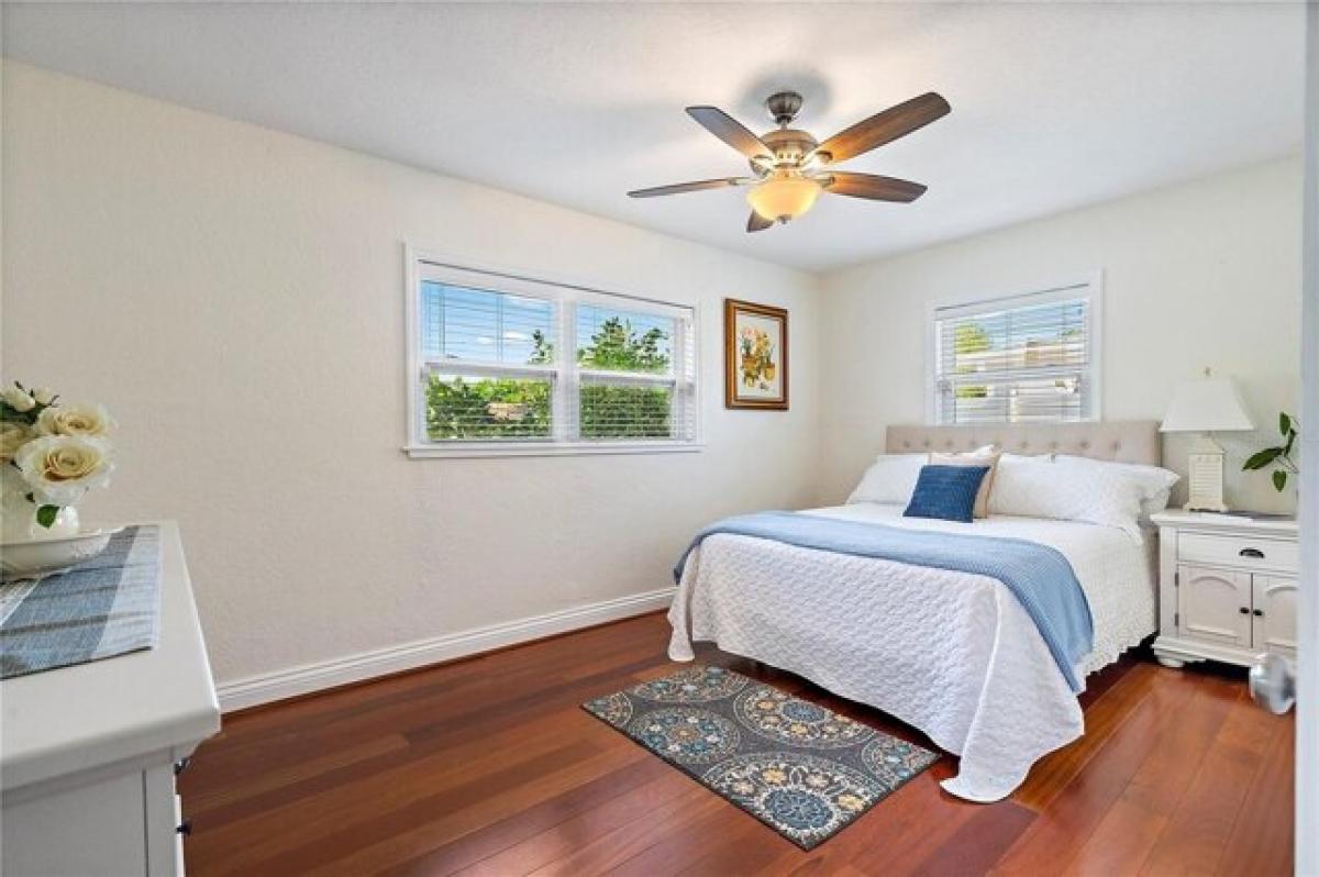 Casa de 3 dormitorios en Saint Petersburg, USA No. 425135