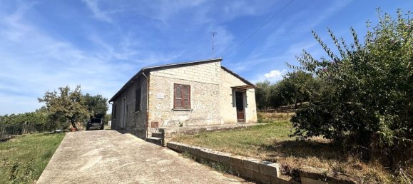 5-salle Maison à Isola del Liri, Italy No. 64564 2