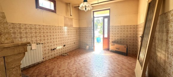 5-salle Maison à Isola del Liri, Italy No. 64564 10