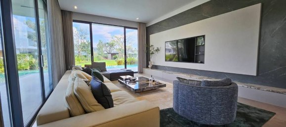 4 bedrooms Villa in Gloria villas, Pattaya, Thailand No. 31956 3