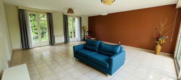 Дом с 5 спальнями в Ребрешьен, Франция № 290583 2