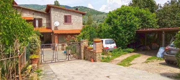8 rooms House in Castiglion Fiorentino, Italy No. 190043 7