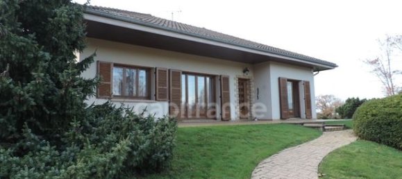 4 bedrooms Villa in Ain, France No. 315913 4