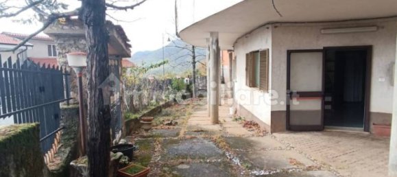 4 bedrooms Apartment in Castelluccio Superiore, Italy No. 31902 21