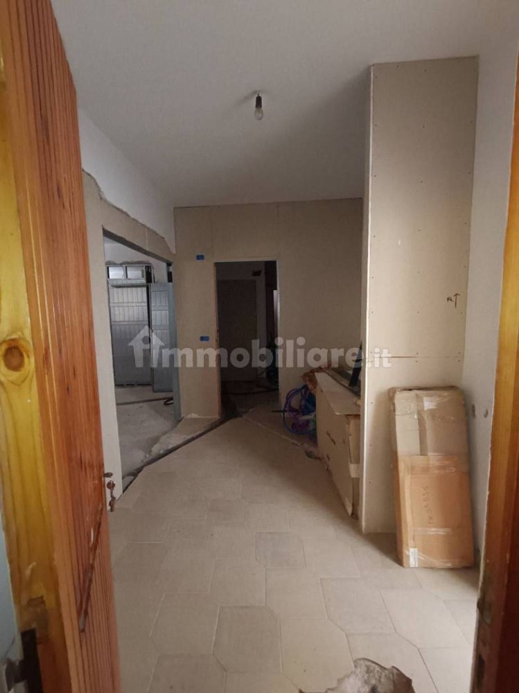 4 bedrooms Apartment in Castelluccio Superiore, Italy No. 31902
