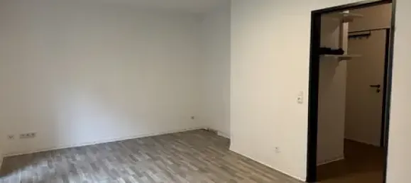 Studio in Cologne, Germany No. 265767 4