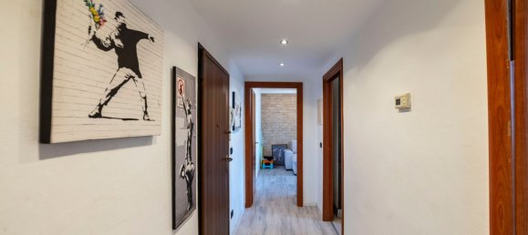 Квартира с 2 спальнями в Гаджано, Италия № 360683 8