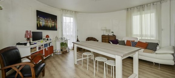 3 غرف نوم شقة في Montargis, France رقم 54401 4