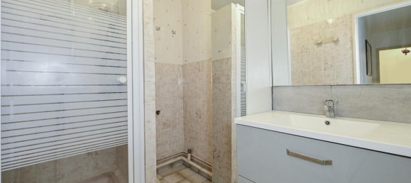 3 غرف نوم شقة في Montargis, France رقم 54401 12