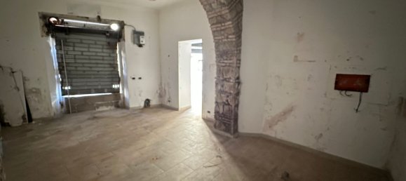 55m² Commercial property in Anzio, Italy No. 50093 7