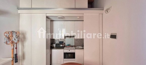 3 bedrooms Apartment in Florence, Italy No. 121362 3