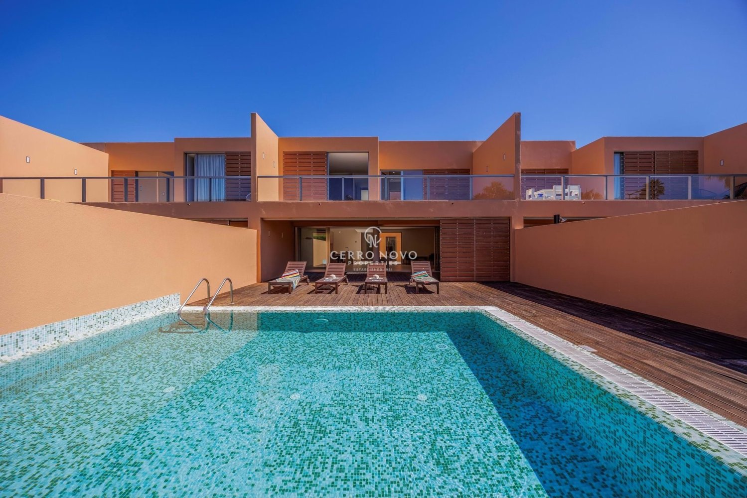 4 bedrooms Villa in Albufeira, Portugal No. 324395