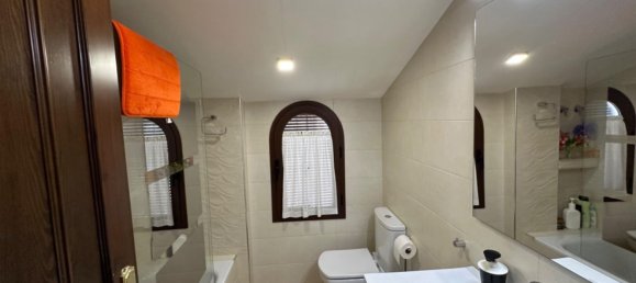 6 غرف نوم منزل في La Zubia, Spain رقم 153384 36