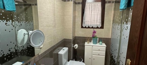 6 غرف نوم منزل في La Zubia, Spain رقم 153384 24