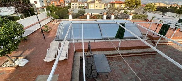 6 غرف نوم منزل في La Zubia, Spain رقم 153384 3