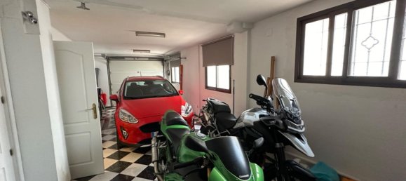 6 غرف نوم منزل في La Zubia, Spain رقم 153384 50