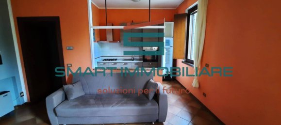 1 bedroom Apartment in Cremona, Italy No. 282877 4