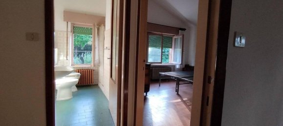 5-Zimmer Wohnung in Tizzano Val Parma, Italy, Nr. 37015 26
