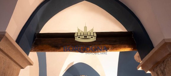 Propiedad comercial de 4 habitaciónes en Gaeta, Italy No. 163832 11