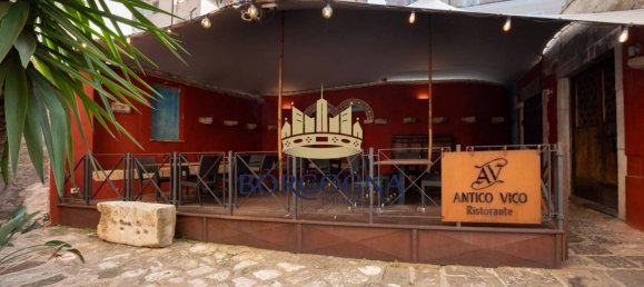 Propiedad comercial de 4 habitaciónes en Gaeta, Italy No. 163832 18