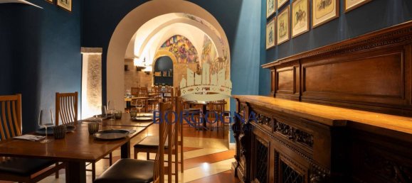 Propiedad comercial de 4 habitaciónes en Gaeta, Italy No. 163832 10