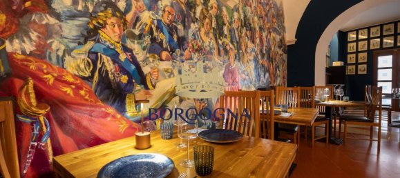 Propiedad comercial de 4 habitaciónes en Gaeta, Italy No. 163832 4