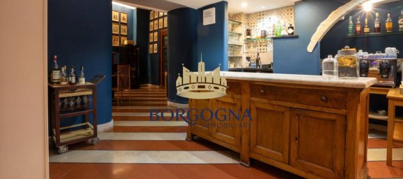 Propiedad comercial de 4 habitaciónes en Gaeta, Italy No. 163832 9