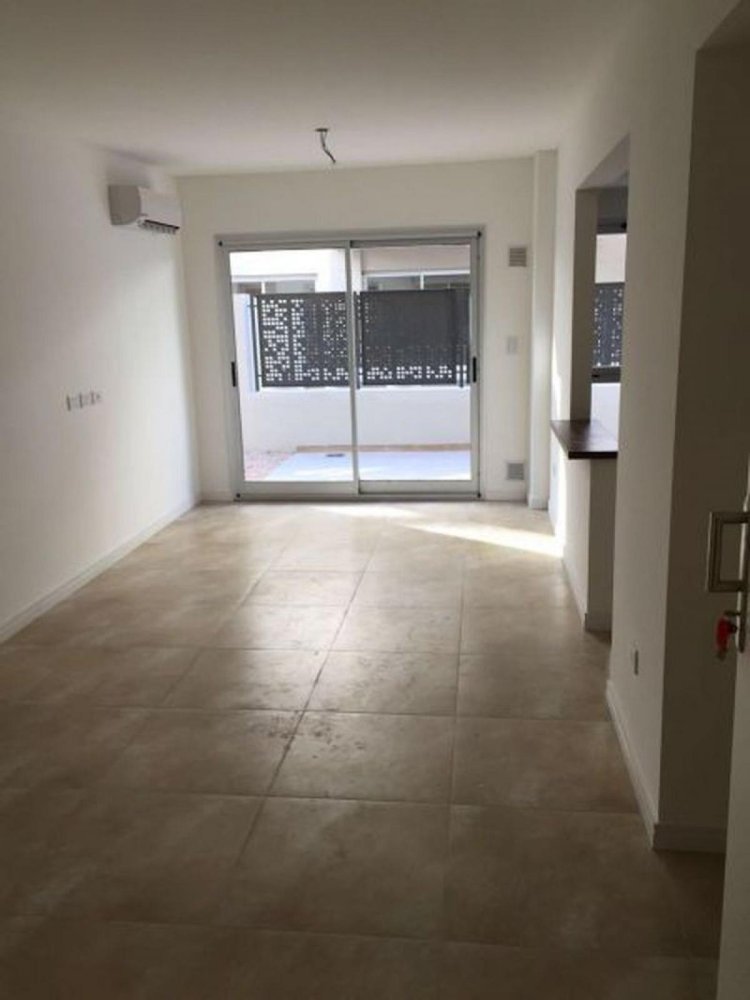 Studio in Lomas de Zamora, Argentina No. 54862