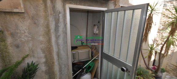 4-salle Appartement à Ragusa, Italy No. 102128 23